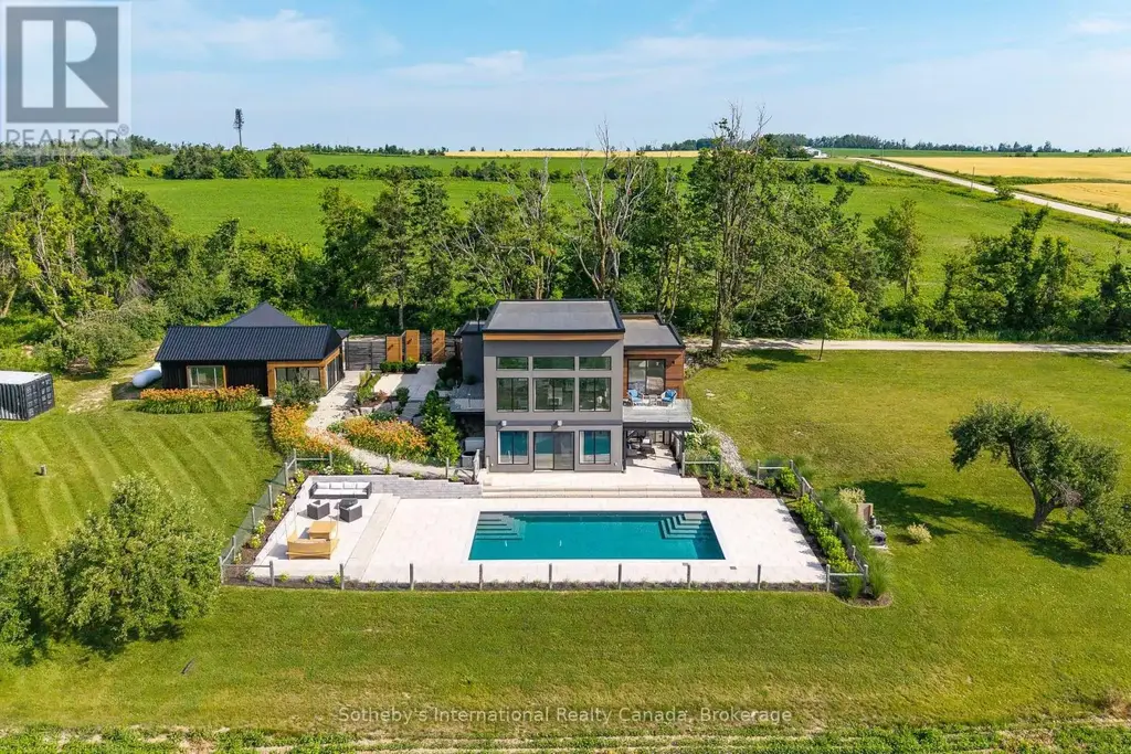 2566 5 Concession S, Clearview